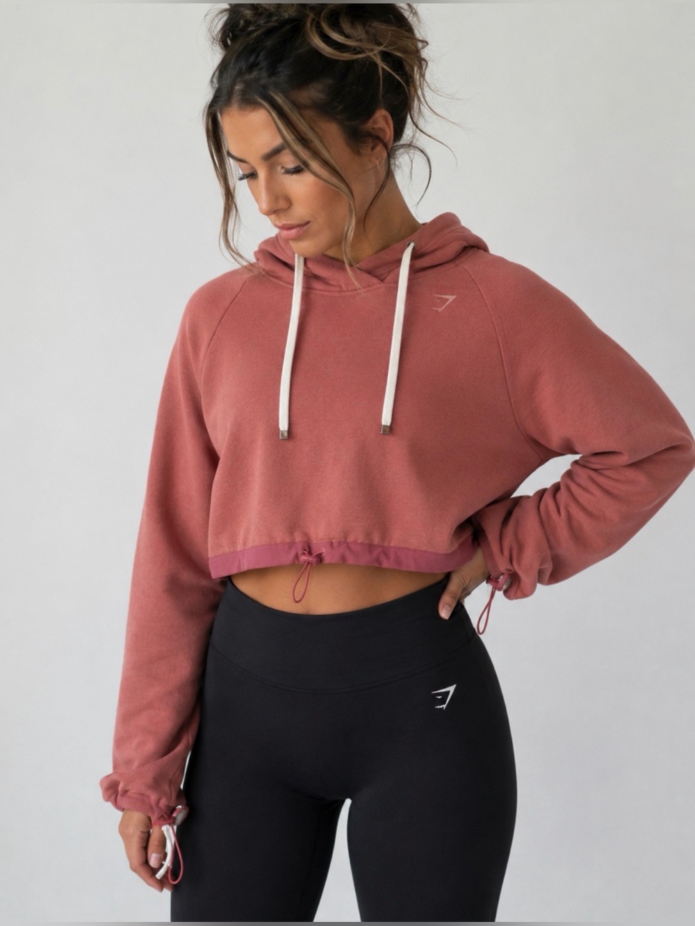 Gymshark x Whitney Simmons Moab Mountain Cropped Hoodie Brick Pink Women’s Large